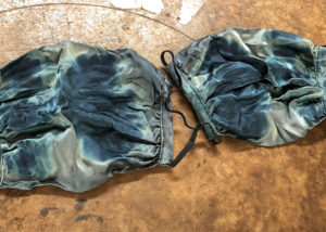 mask tie-dyeing blue